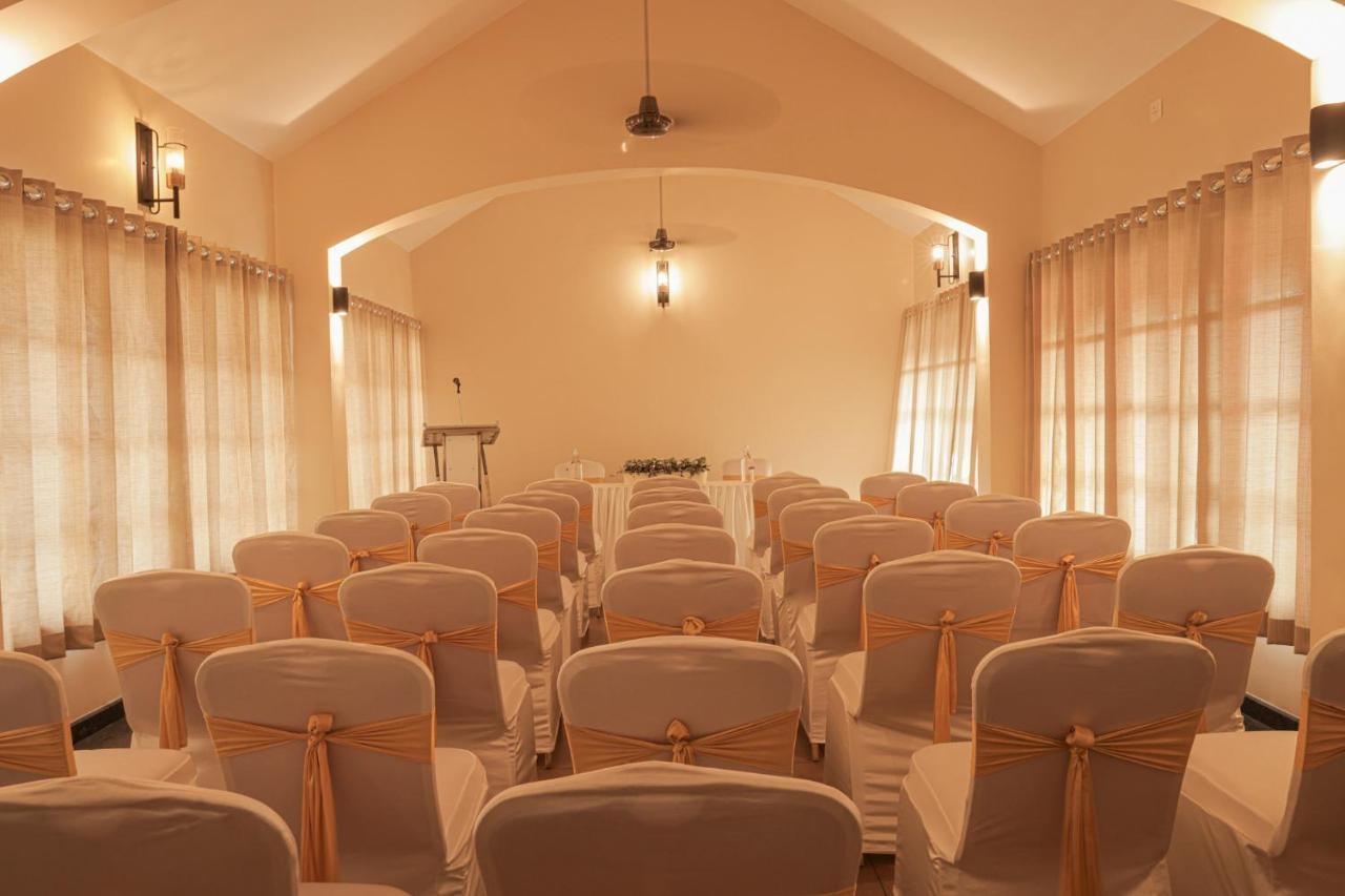 Dutch Manor Boutique Hotel Kochi Екстериор снимка